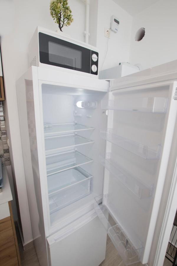 Studio Moghioros Rezidence 2 บูคาเรสต์ ภายนอก รูปภาพ